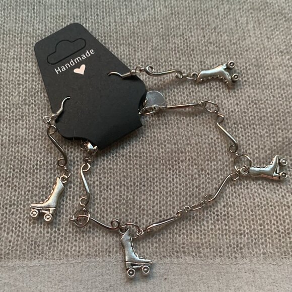✨ Handmade Roller Skate Bracelet & Earring Set ✨ - Picture 3 of 13